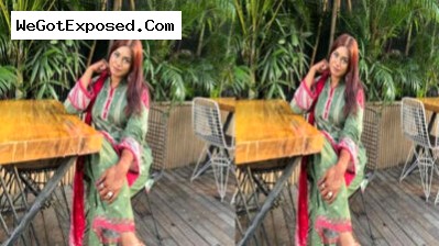 Desi Big Boobs Mall Sunita Bhabhi BJ and Hard fucked by Threesome